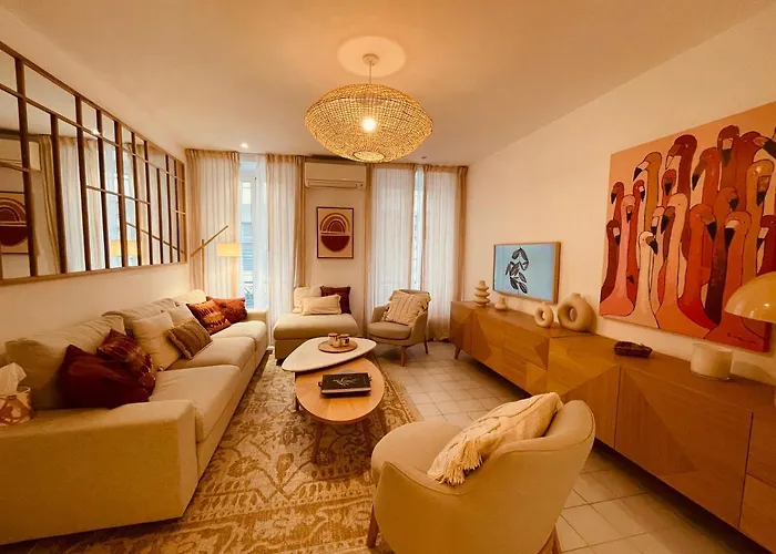 Nice Renting - Paganini - Spacious Apartment - 2 Bedrooms - King Bed - Bathtub - Heart Of Nice