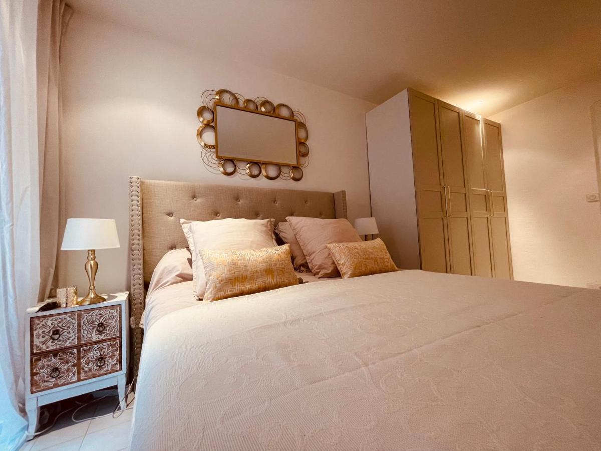 Renting - Paganini - Spacious - 2 Bedrooms - King Bed - Bathtub - Heart Of Nizza
